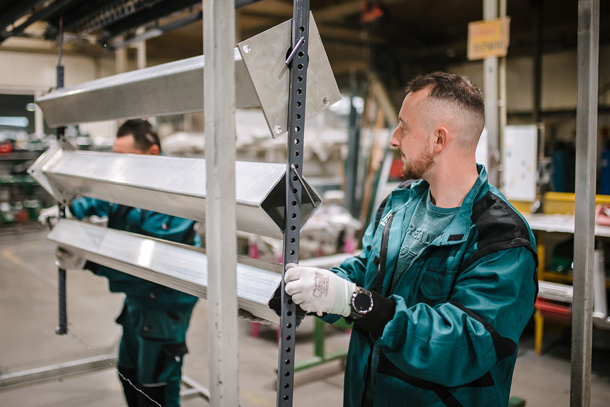 Guardi Werk Mitarbeiter Produktion